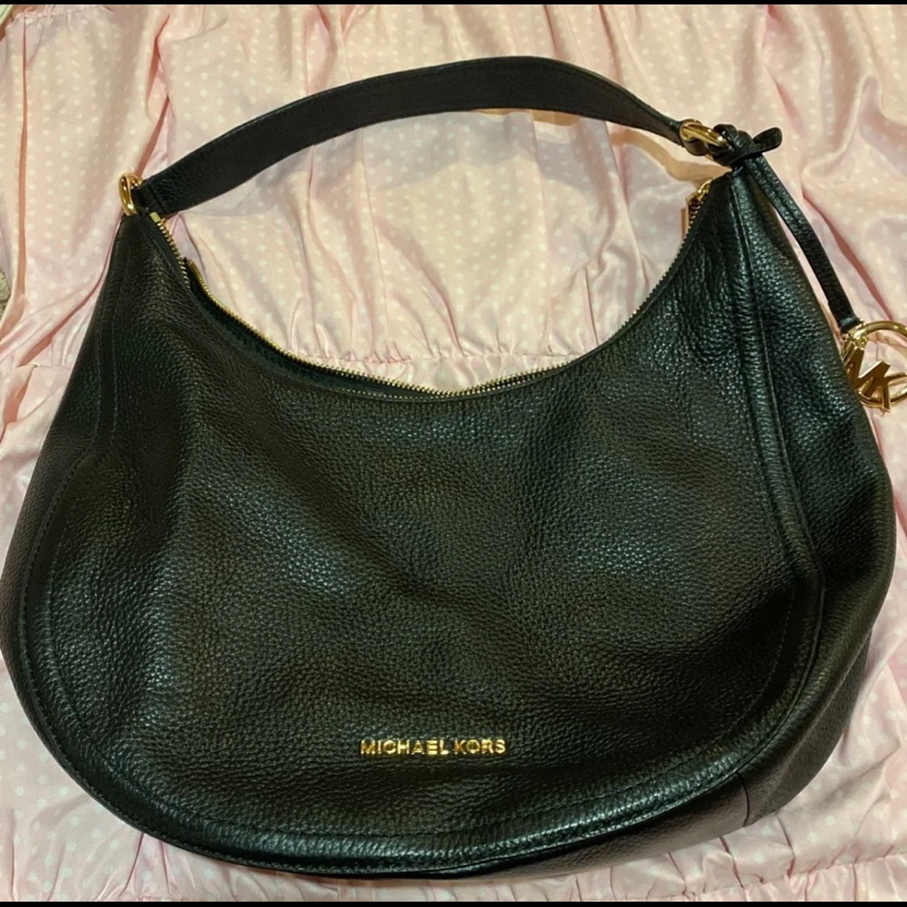 Michael Kors purse - Picture 2 of 8
